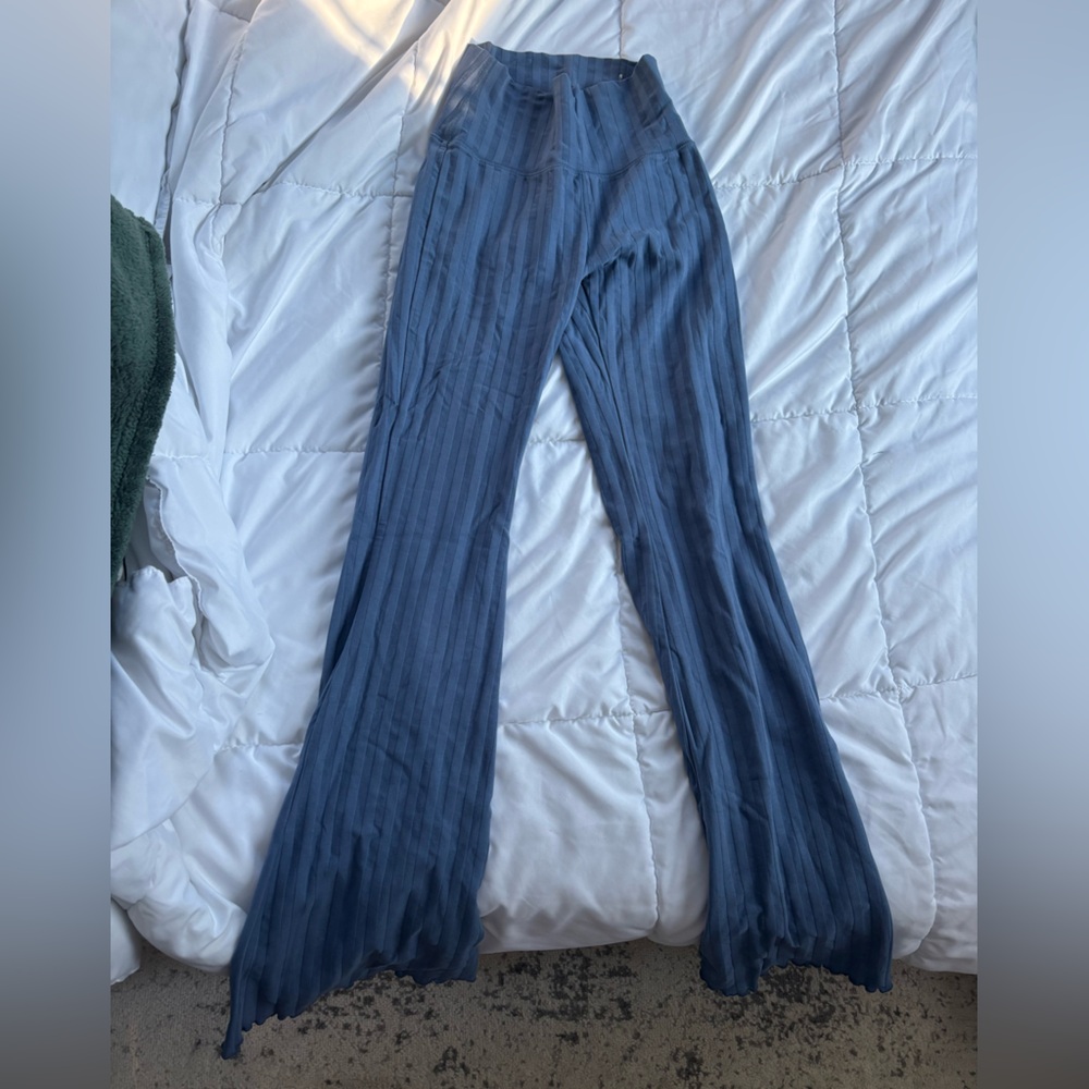 Aerie Blue Flare Leggings